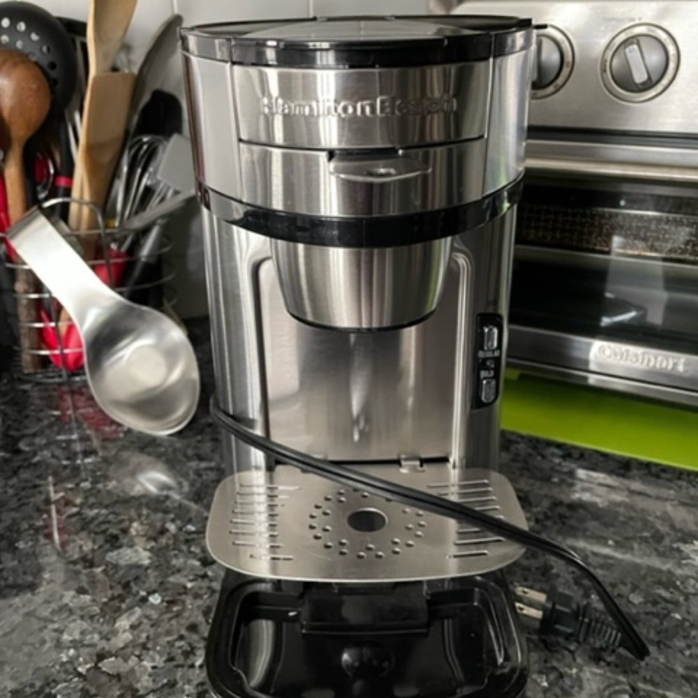 Hamilton Beach Scoop Single Serve Coffee Maker - LIKE NEW